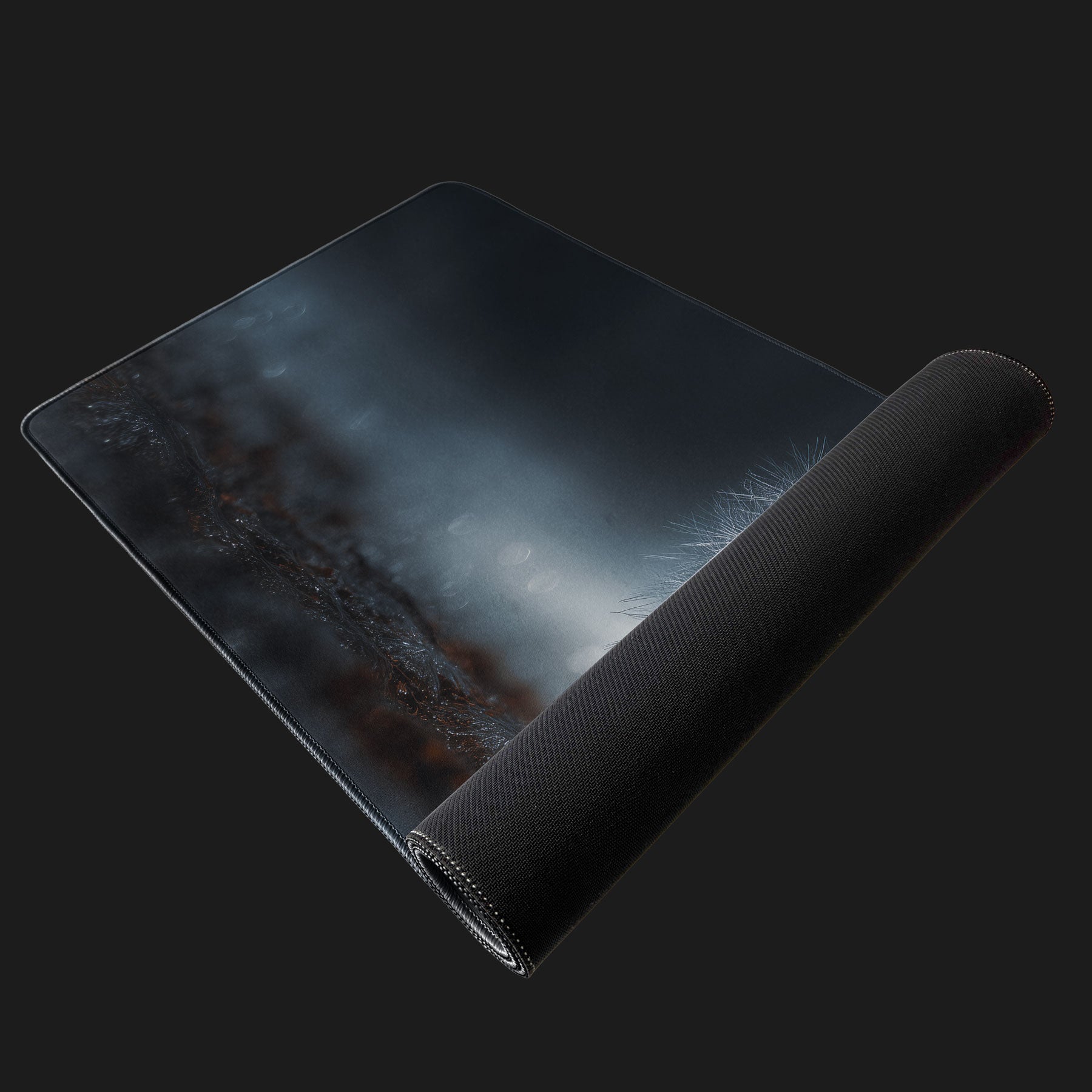 Durable stitched edges to resist fraying